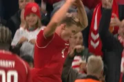 Rasmus Hojlund festejó a lo Cristiano Ronaldo su gol para Dinamarca ante Portugal
