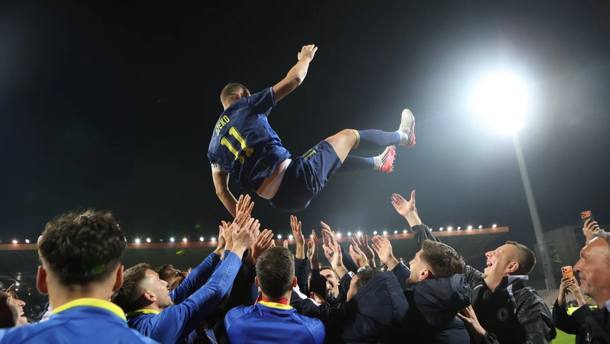 Con una emotiva despedida en Sarajevo, Edin Džeko se retiró de la selección de Bosnia