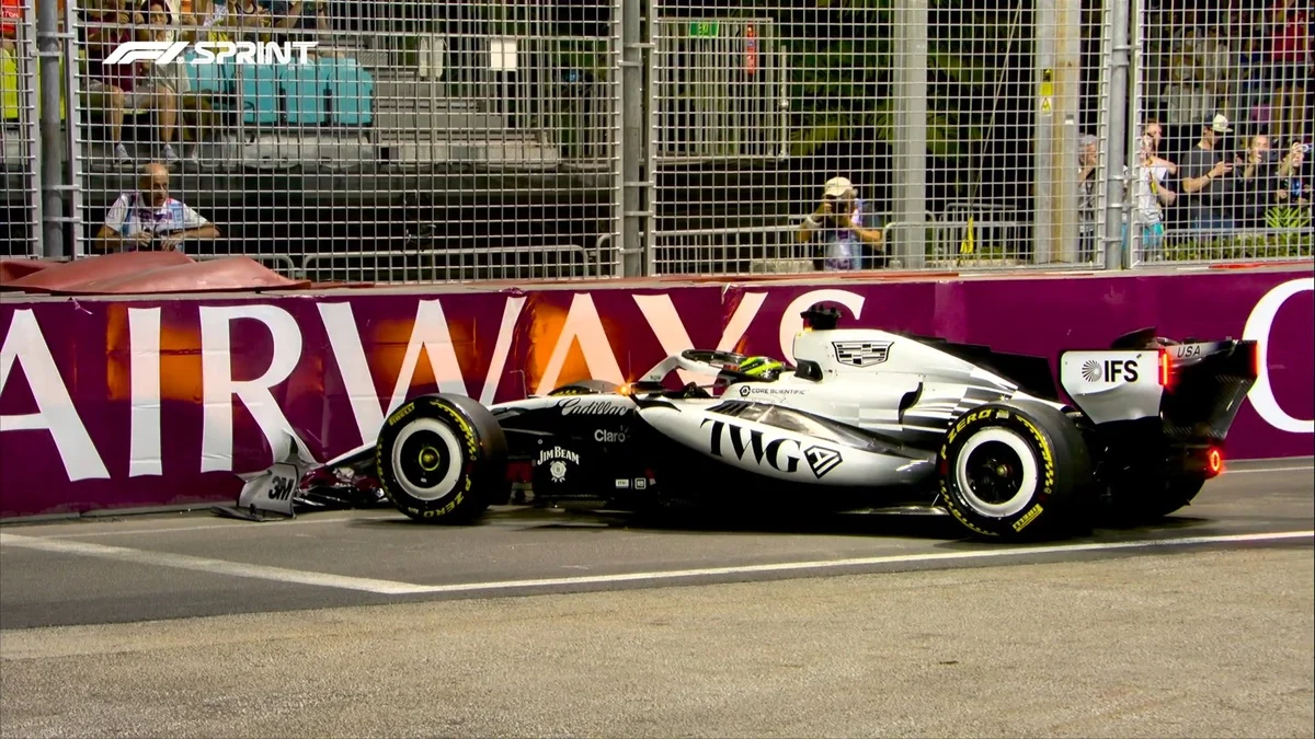 Bandera roja en la clasificación Sprint para el GP Singapur de Fórmula 1: Checo Pérez ontra el muro