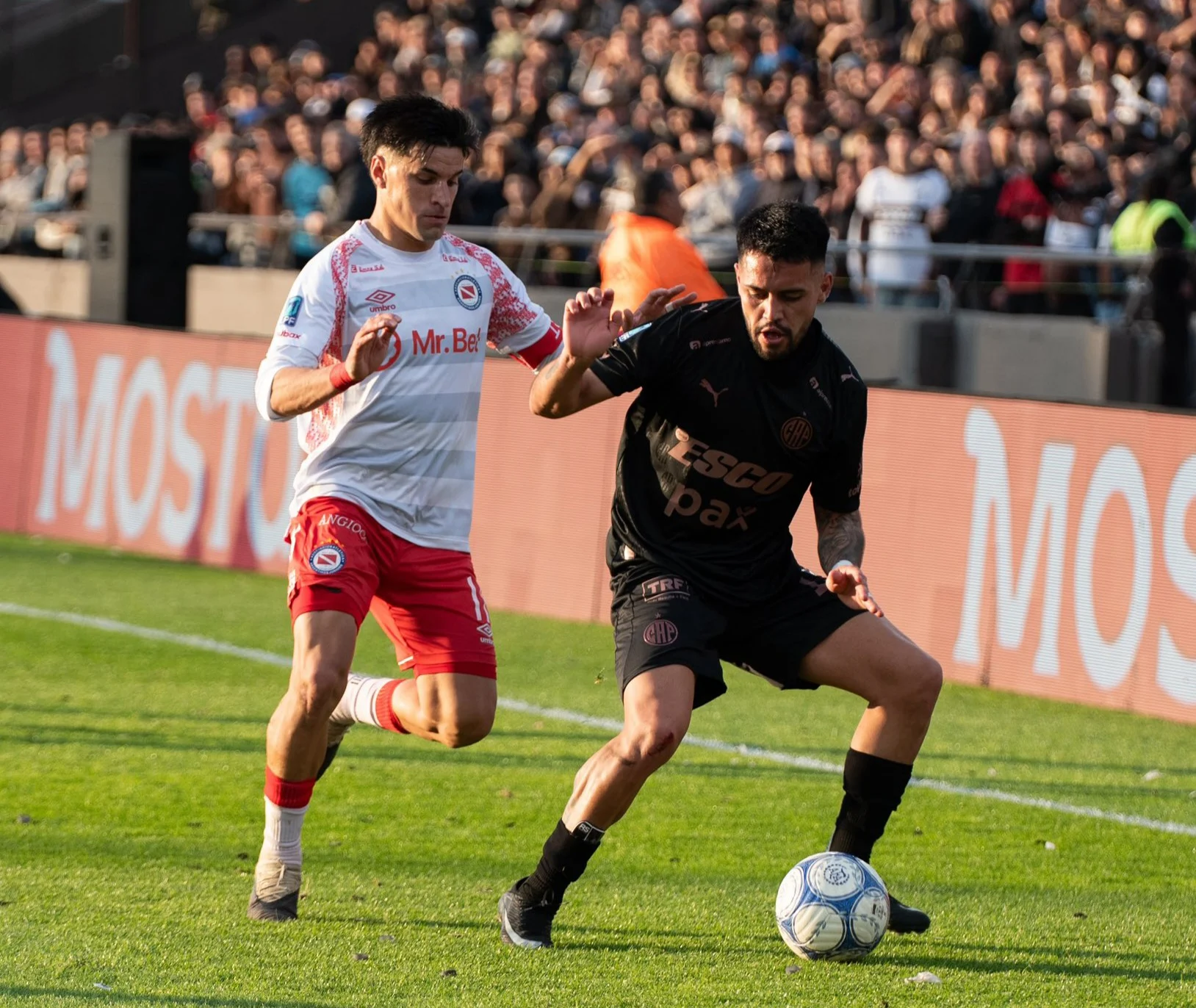 Platense y Argentinos igualaron en Vicente López