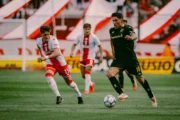 Huracán extendió su buen presente y venció a Aldosivi en Parque Patricios