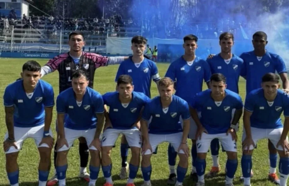 ¿Cómo es el formato de la promoción entre Argentino de Rosario y Defensores de Glew?