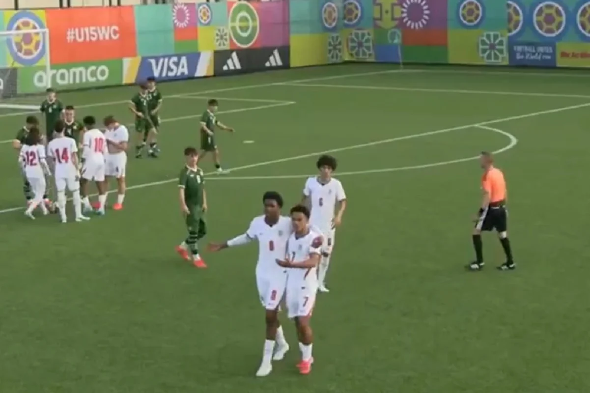 Inglaterra abandonó en el Mundial Sub 15 ante Irlanda por racismo