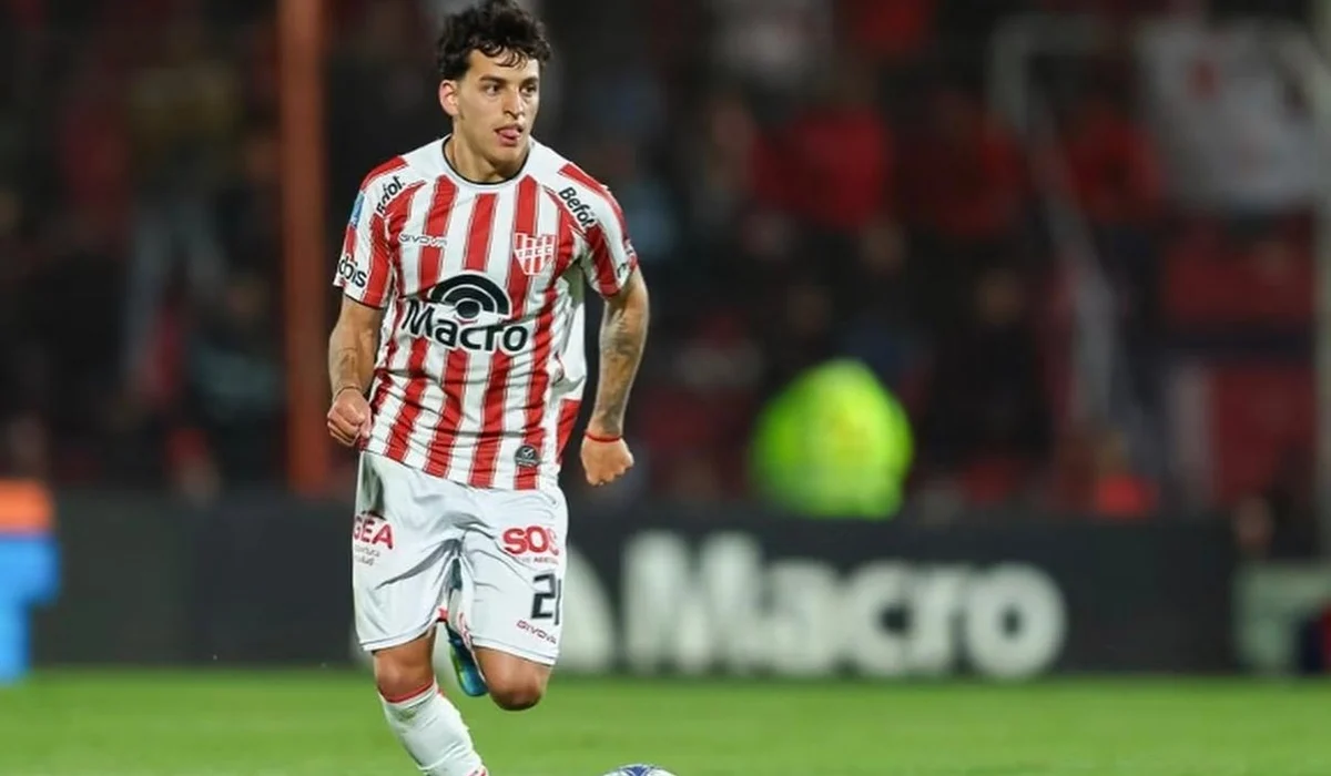 Lázaro abrió la cuenta para Instituto ante Independiente