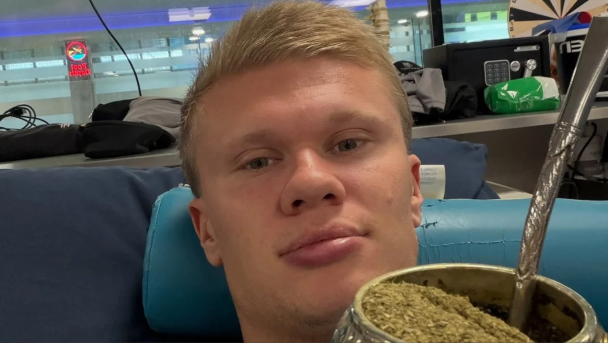 Erling Haaland se mostró tomando mate y las redes explotaron: “Gracias por esta encantadora bebida”