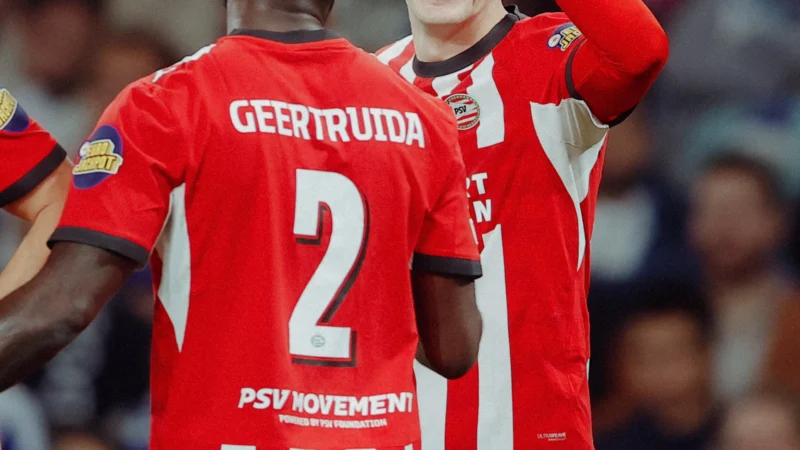PSV justificó su dominio y se puso en ventaja ante Porto