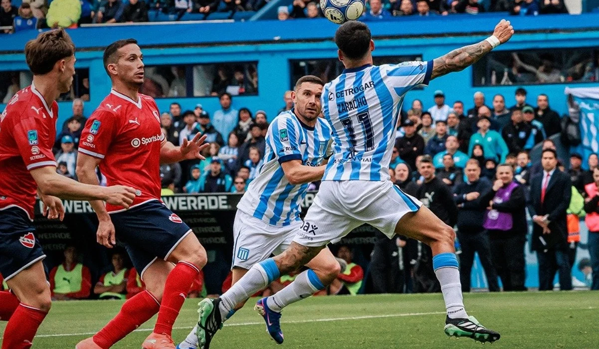 Racing e Independiente empataron en un 2026 para el olvido