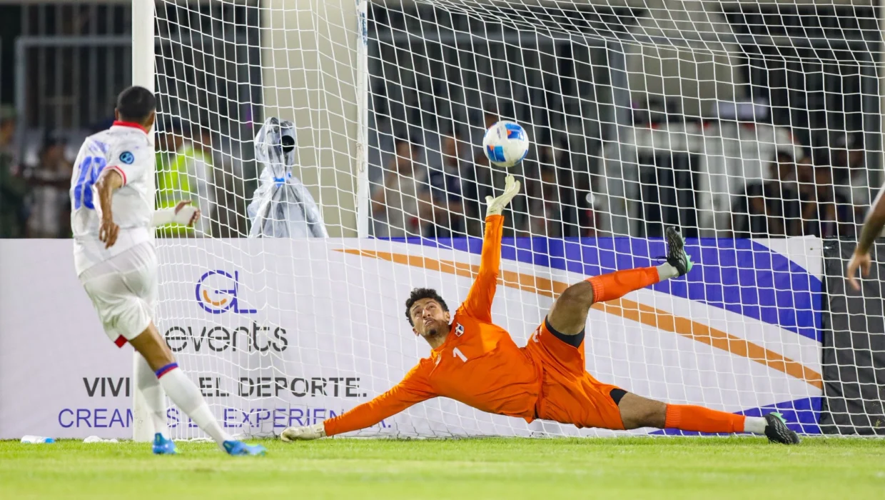 Haití goleó a República Dominicana y tiene puntaje perfecto