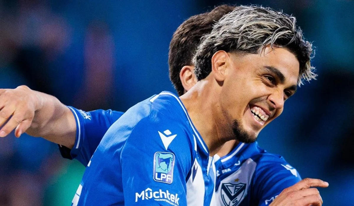 Ronaldo Martínez marcó la ley con Vélez a Platense