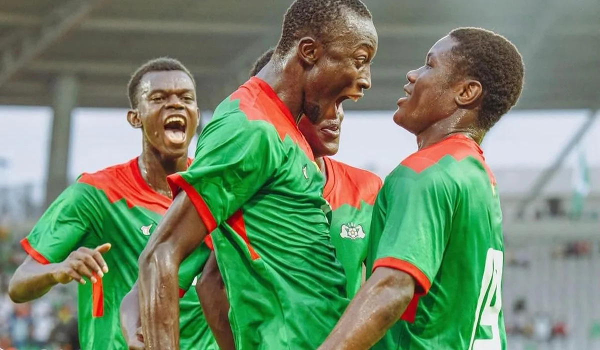 Burkina Faso aterrizó recién en Buenos Aires para jugar con Argentina