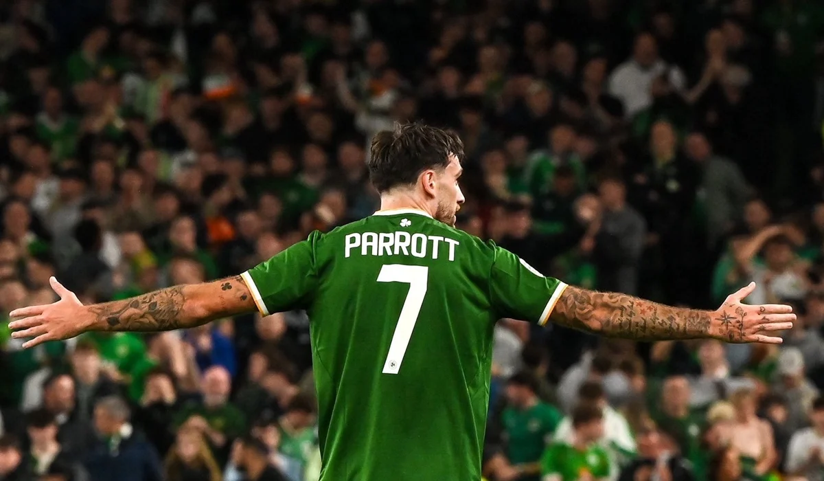 Troy Parrott metió un golazo para Irlanda que ilusionó al Betis