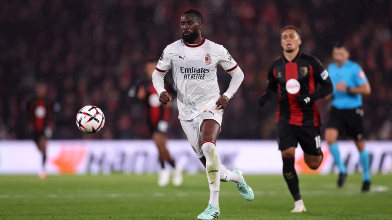 Bournemouth aprovechó la pesadilla del Milan y ganó en Europa League