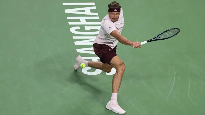 Alexander Zverev derrotó a Bublik y avanzó a cuartos en Shangai