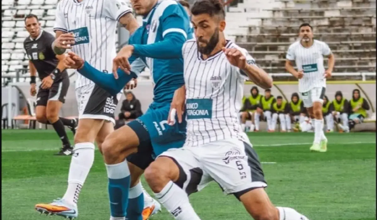 Cipolletti aguantó el empate ante Alvarado y pasó a la final del Federal A