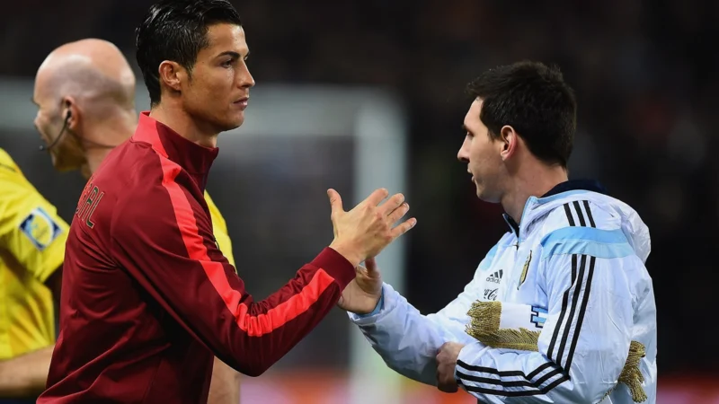 Messi se despidió de Argentina el día que Cristiano volvió a Portugal