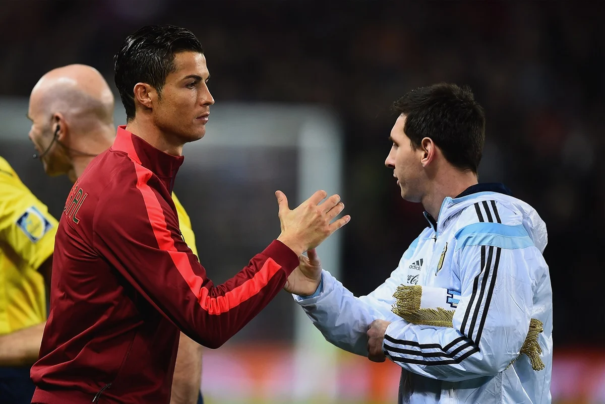 Messi se despidió de Argentina el día que Cristiano volvió a Portugal
