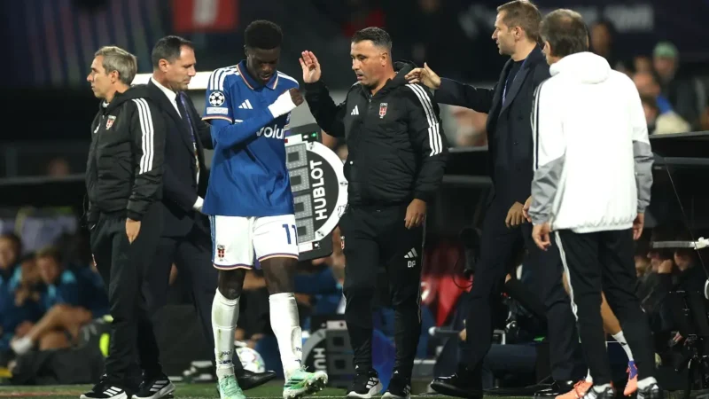Assane Diao marcó un golazo para el Como en Champions League y se lesionó en la misma jugada