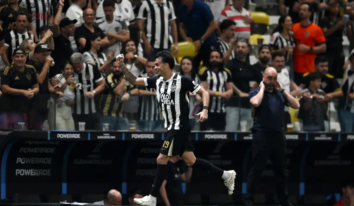 Atlético Mineiro goleó a City Torque y quedó a un paso de la final de la Copa Sudamericana