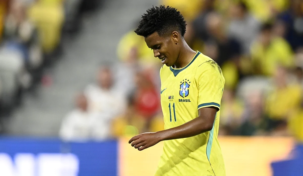 Estevão marcó un golazo y lleva seis en nueve partidos con la Selección de Brasil