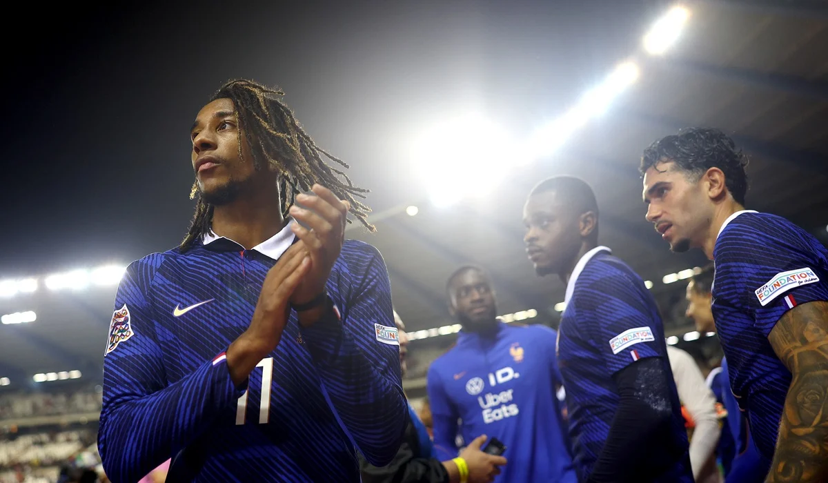 Michael Olise marcó un golazo de tiro libre en Francia – Italia