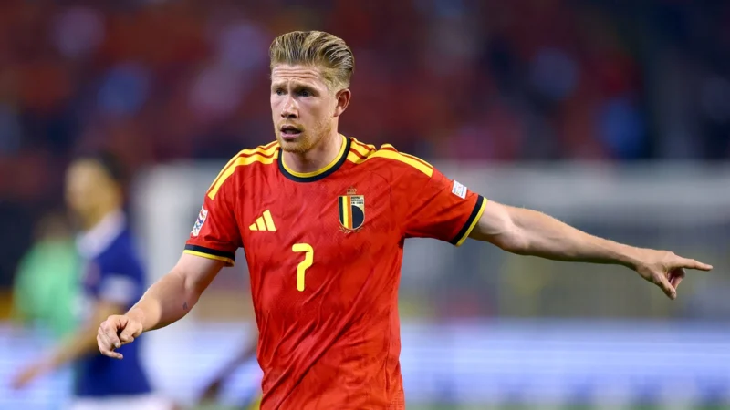 Kevin De Bruyne marcó doblete y celebró 40 goles con la Selección de Bélgica
