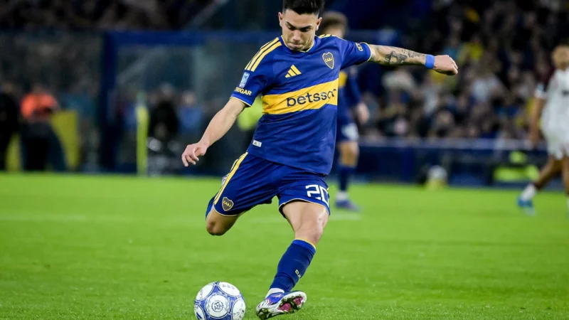 Alan Velasco se desgarró y Boca lo perderá por tres semanas