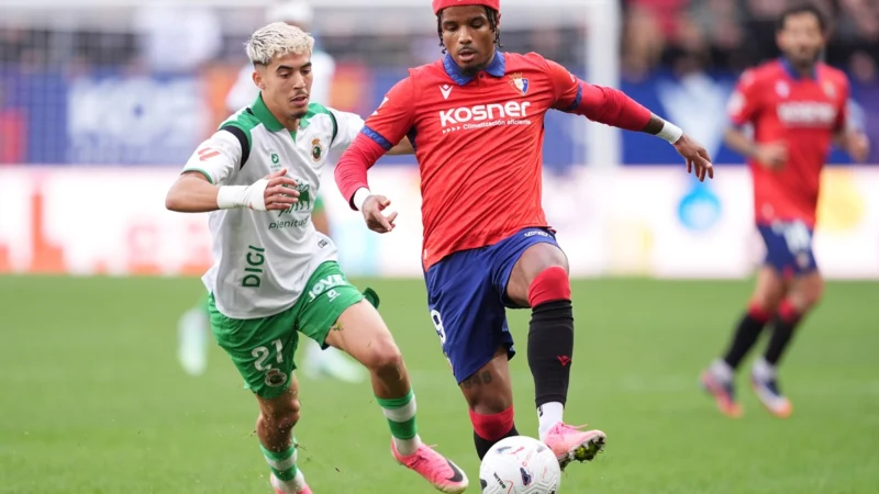 Osasuna fue más y le ganó a Racing de Santander en Pamplona