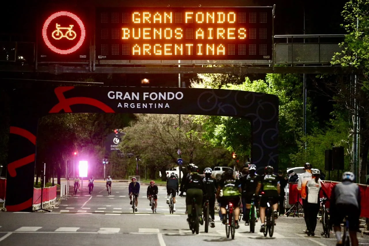 Lionel Scaloni protagonizó el Gran Fondo Buenos Aires