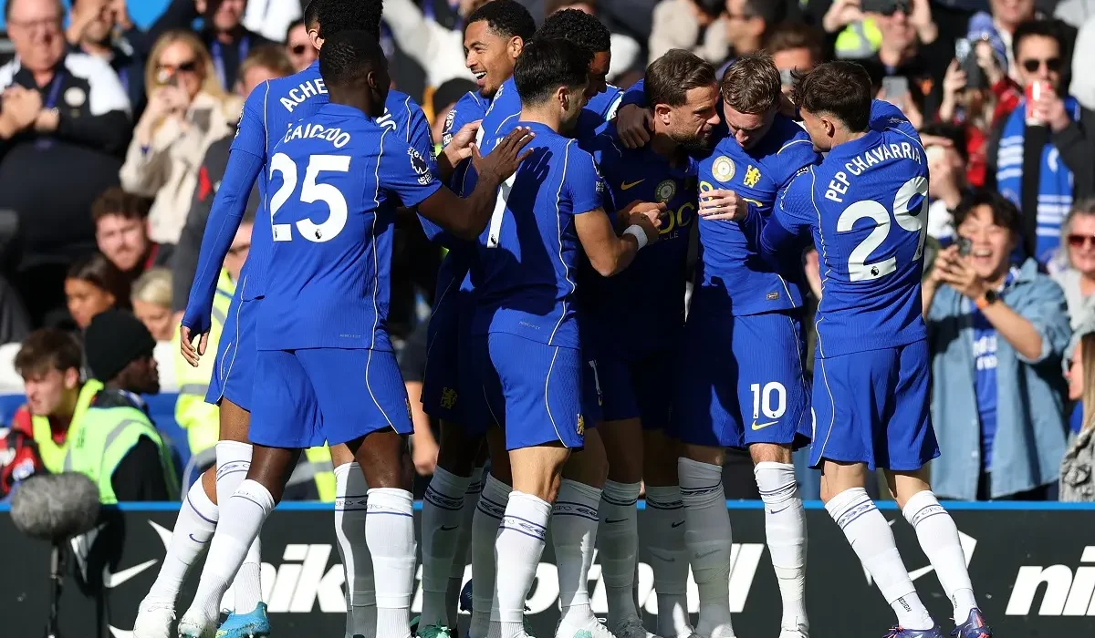 Chelsea goleó 5-1 a un Bournemouth sin triunfos y volvió a la victoria en la Premier League