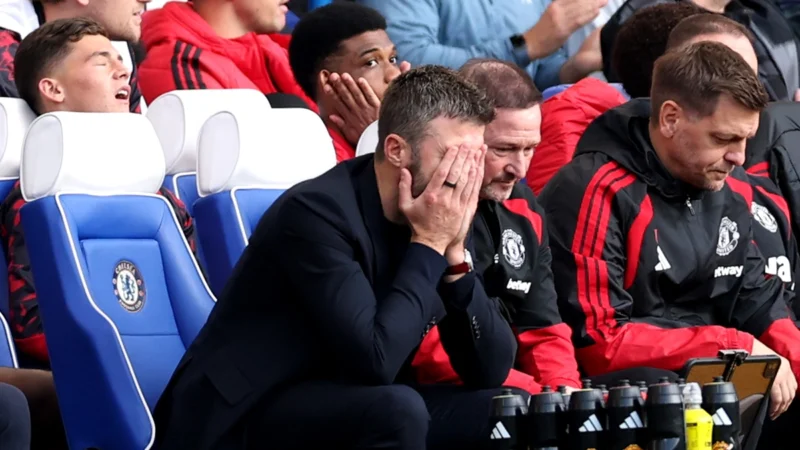 Manchester United vive el peor inicio en 100 años y Michael Carrick tiene fecha de despido