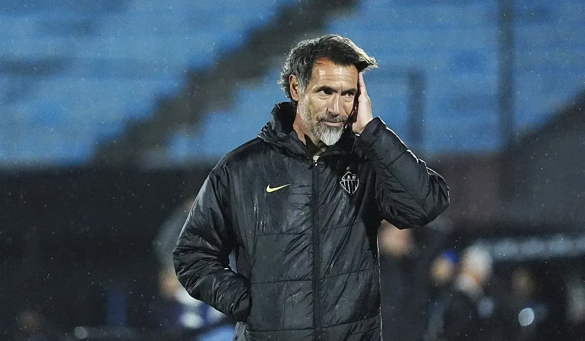 Eduardo Domínguez habló de la final de la Sudamericana: “Sabemos el poderío que tiene Boca”