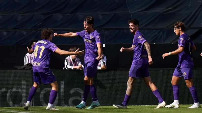 Elche estiró su racha y goleó al Rayo Vallecano con el debut goleador de Federico Redondo