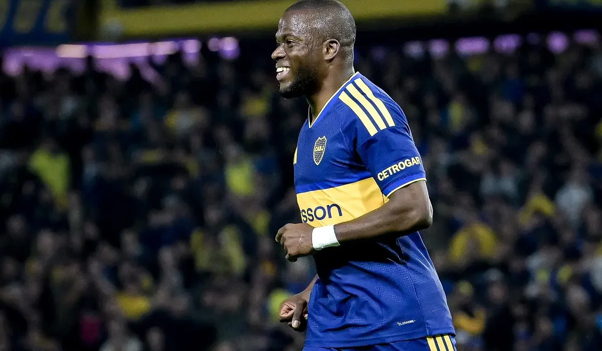 Enner Valencia aprovechó un blooper de Instituto y sigue de racha en Boca: sus números