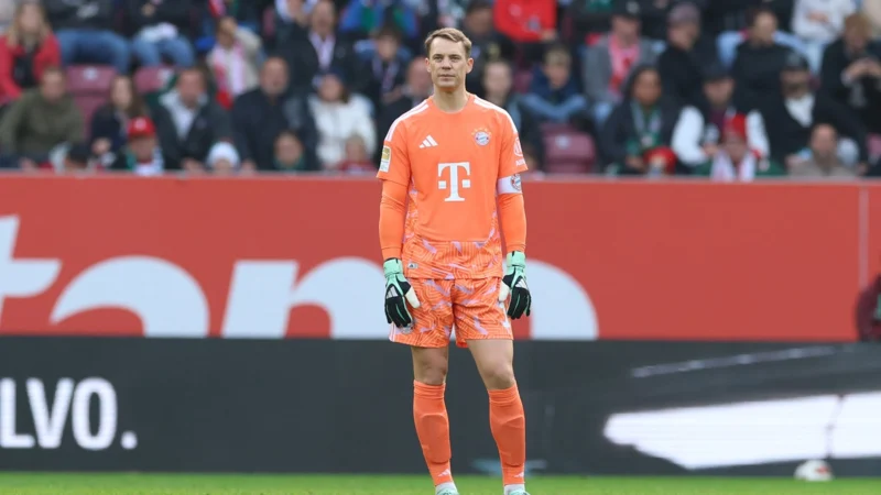 Insólito blooper de Manuel Neuer y gol en contra en cinco segundos Augsburgo vs Bayern