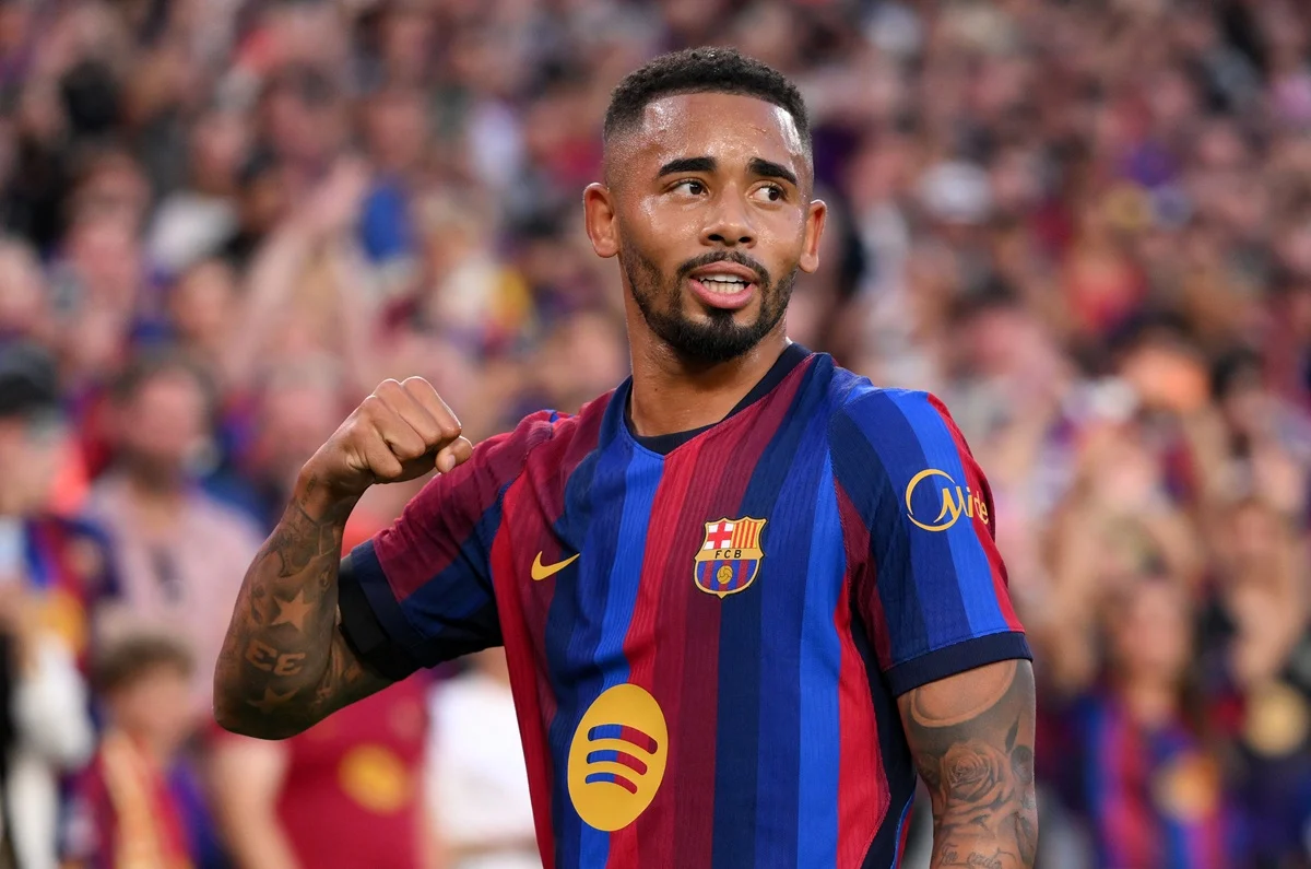 Gabriel Jesús se estrenó con gol como delantero titular de Barcelona