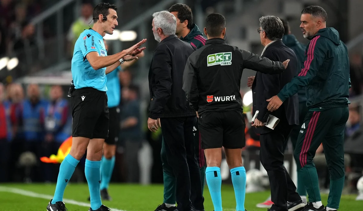 Mourinho tras Barcelona – Real Madrid: «El VAR estaba dormido en el minuto 60»