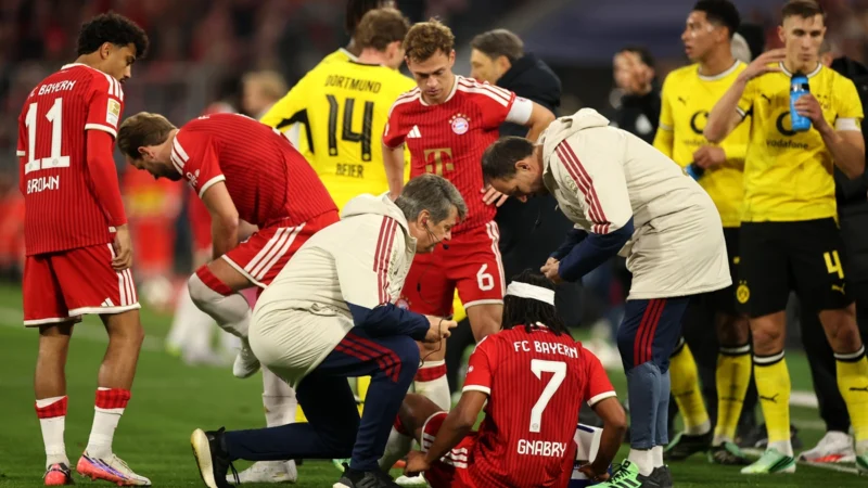 Bayern Múnich tuvo dos lesionados en dos minutos: Saibari y Gnabry