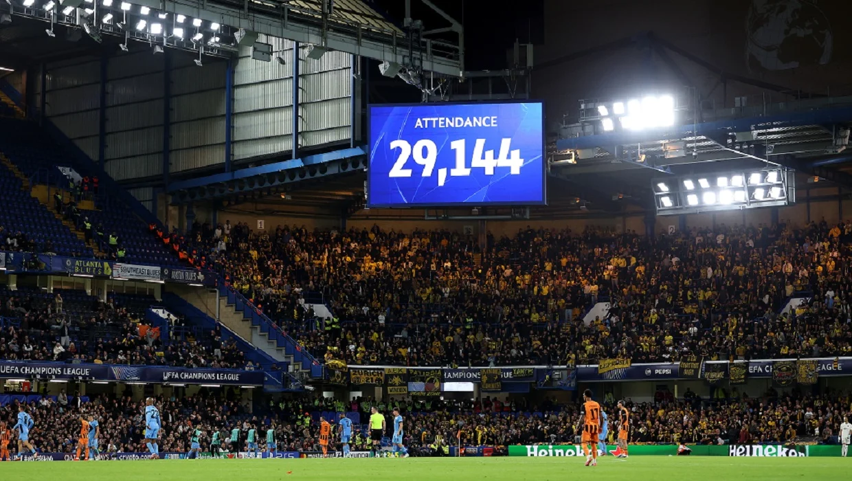 Stamford Bridge tuvo su noche de Champions sin Chelsea: Shakhtar venció a AEK Atenas