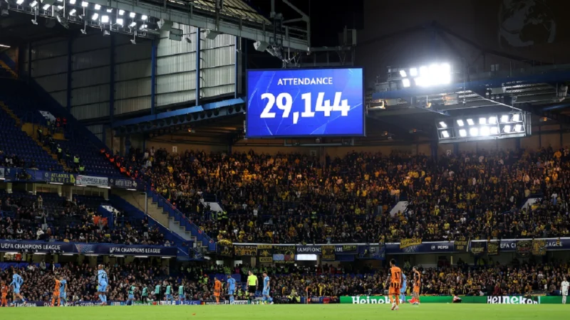 Stamford Bridge tuvo su noche de Champions sin Chelsea: Shakhtar venció a AEK Atenas