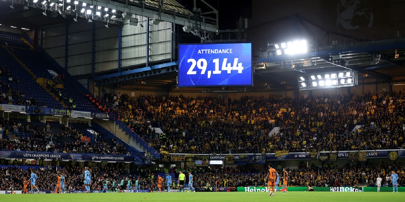 Stamford Bridge tuvo su noche de Champions sin Chelsea: Shakhtar venció a AEK Atenas