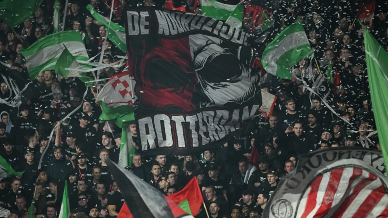 Ultras del Feyenoord generaron disturbios en Sevilla