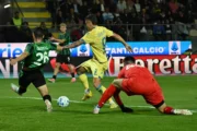 Frosinone le ganó un partidazo a Sassuolo con show de Raimondo