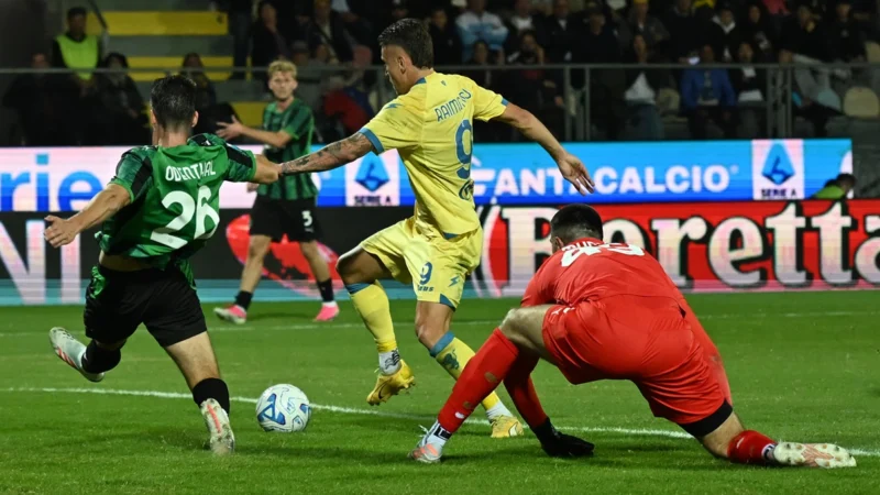 Frosinone le ganó un partidazo a Sassuolo con show de Raimondo