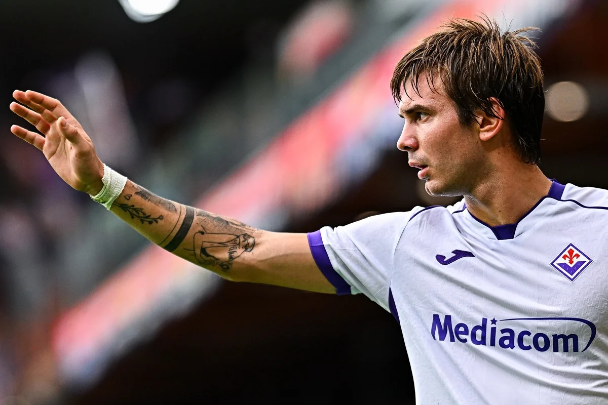 Mastantuono sufrió una fractura y fue operado en Fiorentina
