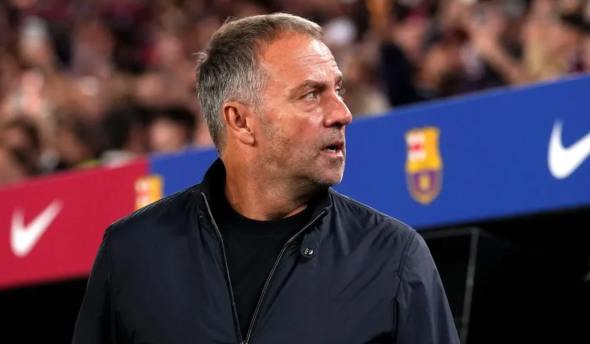 Hansi Flick: «Hay que asumir y aprender de la derrota con el Real Madrid»