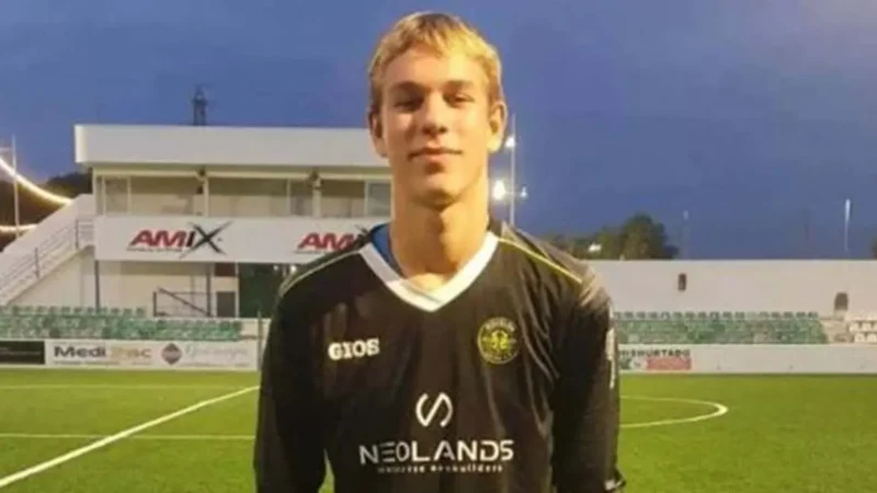 ¿Quién es Illia Voloshyn, el arquero de 2 metros que escapó de la guerra y será suplente en Real Madrid?
