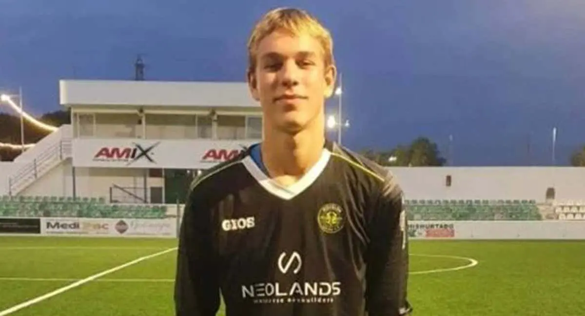 ¿Quién es Illia Voloshyn, el arquero de 2 metros que escapó de la guerra y será suplente en Real Madrid?