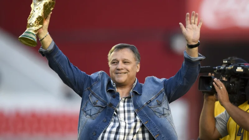 Daniel Bertoni se bajó y no será candidato a presidente de Independiente