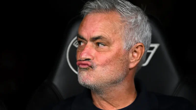 «Mourinho no puede entrenar más, su propuesta de fútbol caducó hace diez años»