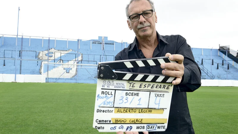 Alberto Lecchi, presidente de Temperley, reveló el millonario déficit de abrir la cancha